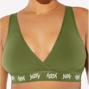 YITTY sports bra size small